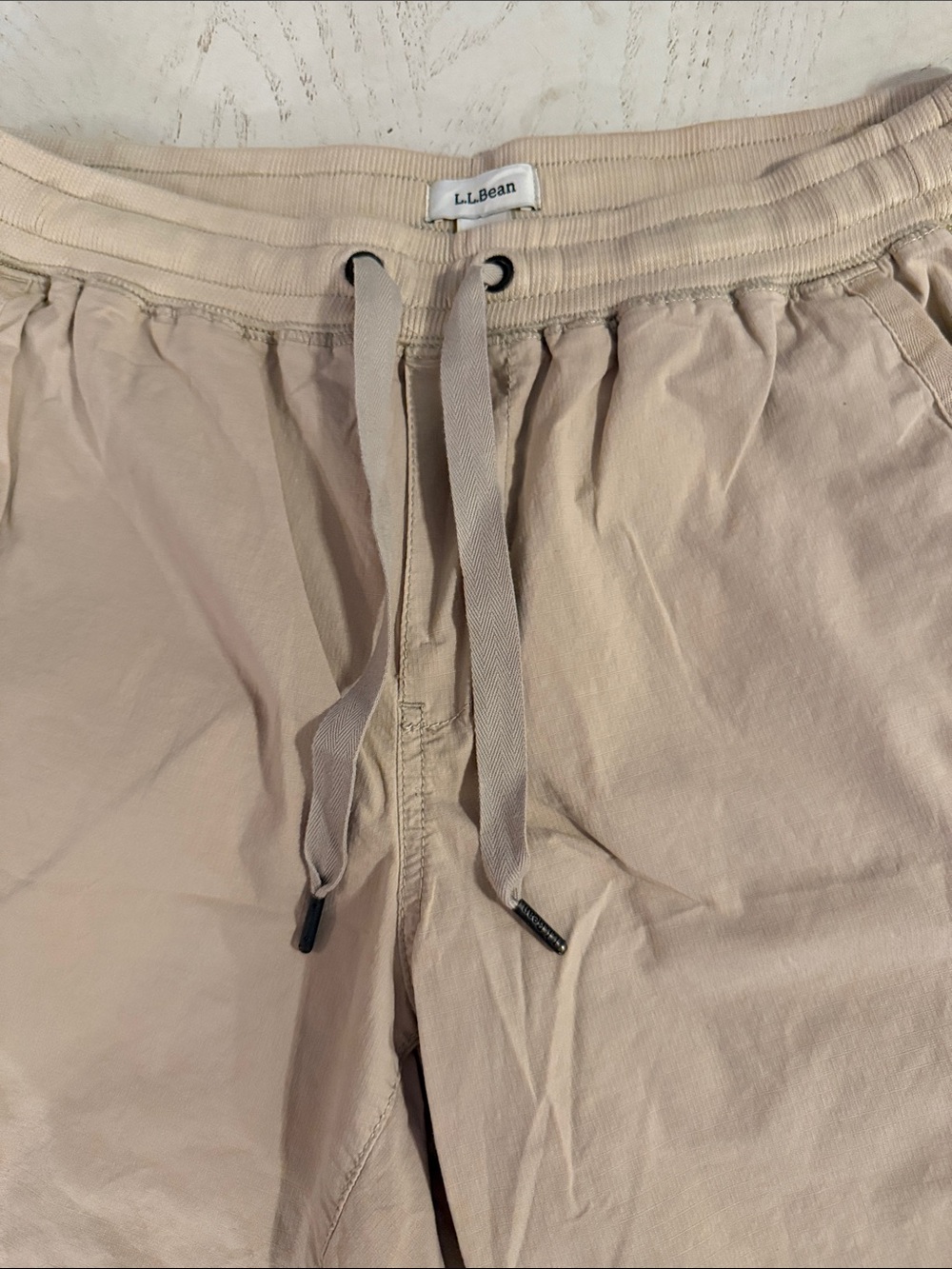 L.L. Bean women’s tan ripstop pull on utility shorts size medium - Picture 4 of 10